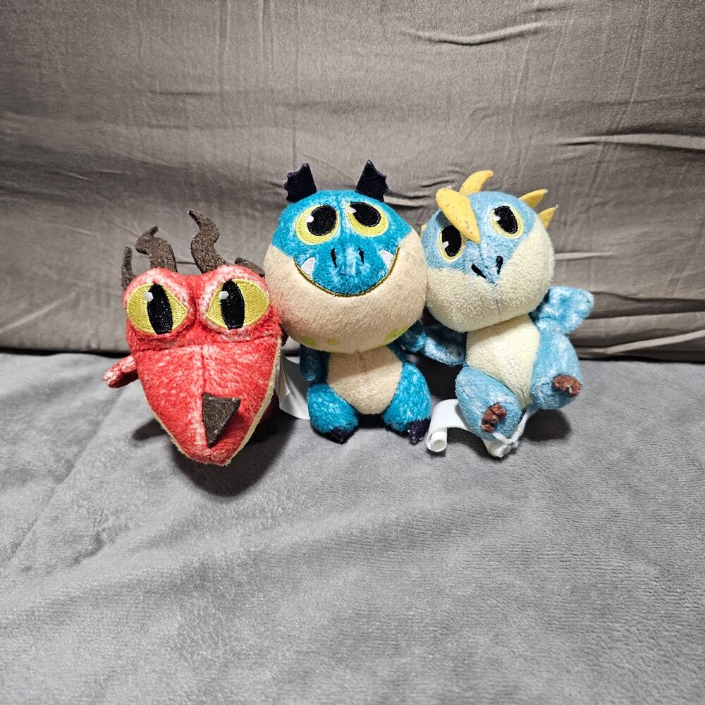 How To Train Your Dragon Hidden World Egg Plush Set 3 Red Hookfang Gronckle blue